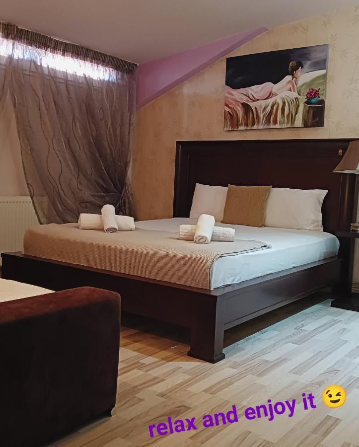 Revi'S Apartments 네오스마르마라스 외부 사진